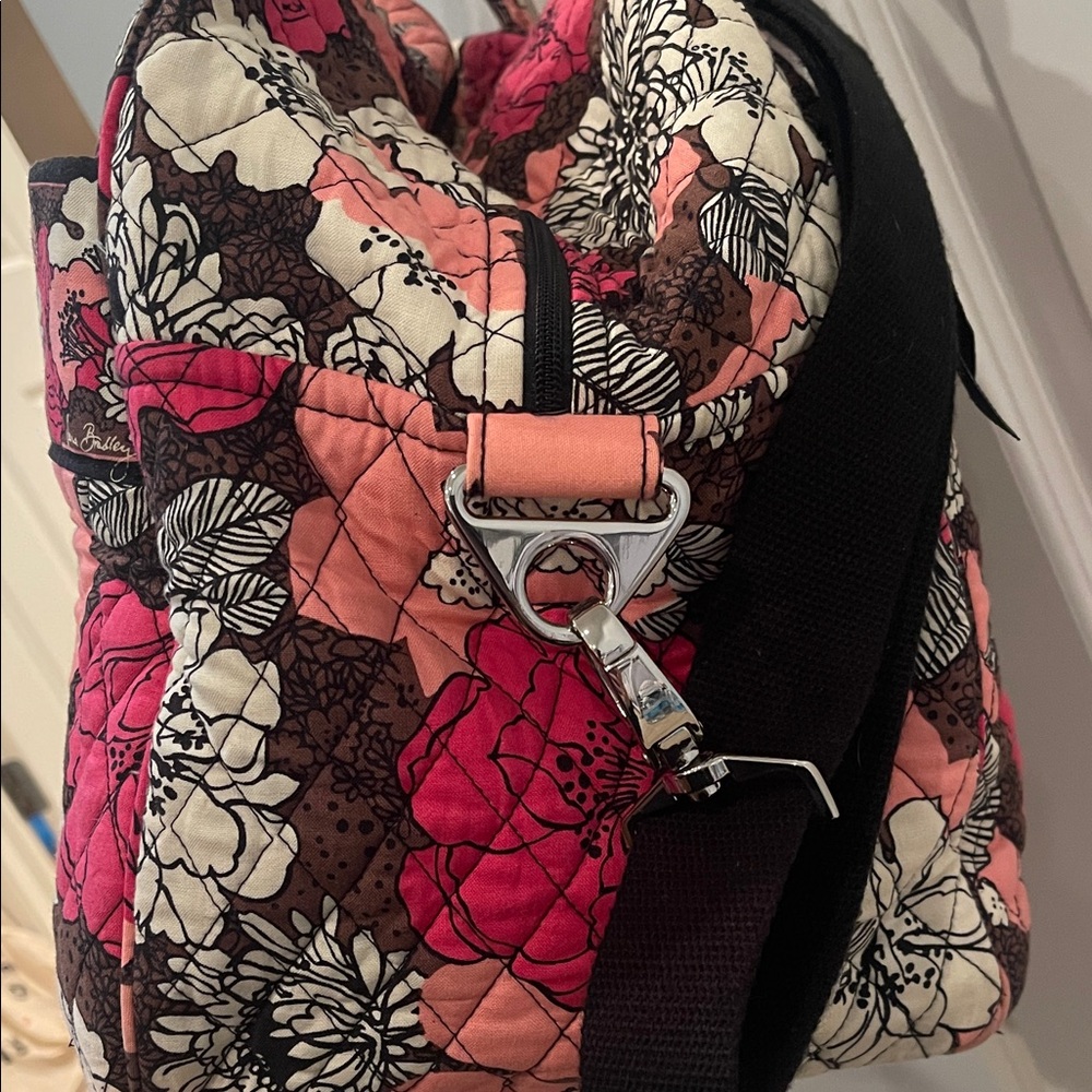 Vera Bradley - Floral Pink Quilted Duffle Bag - Picture 5 of 7